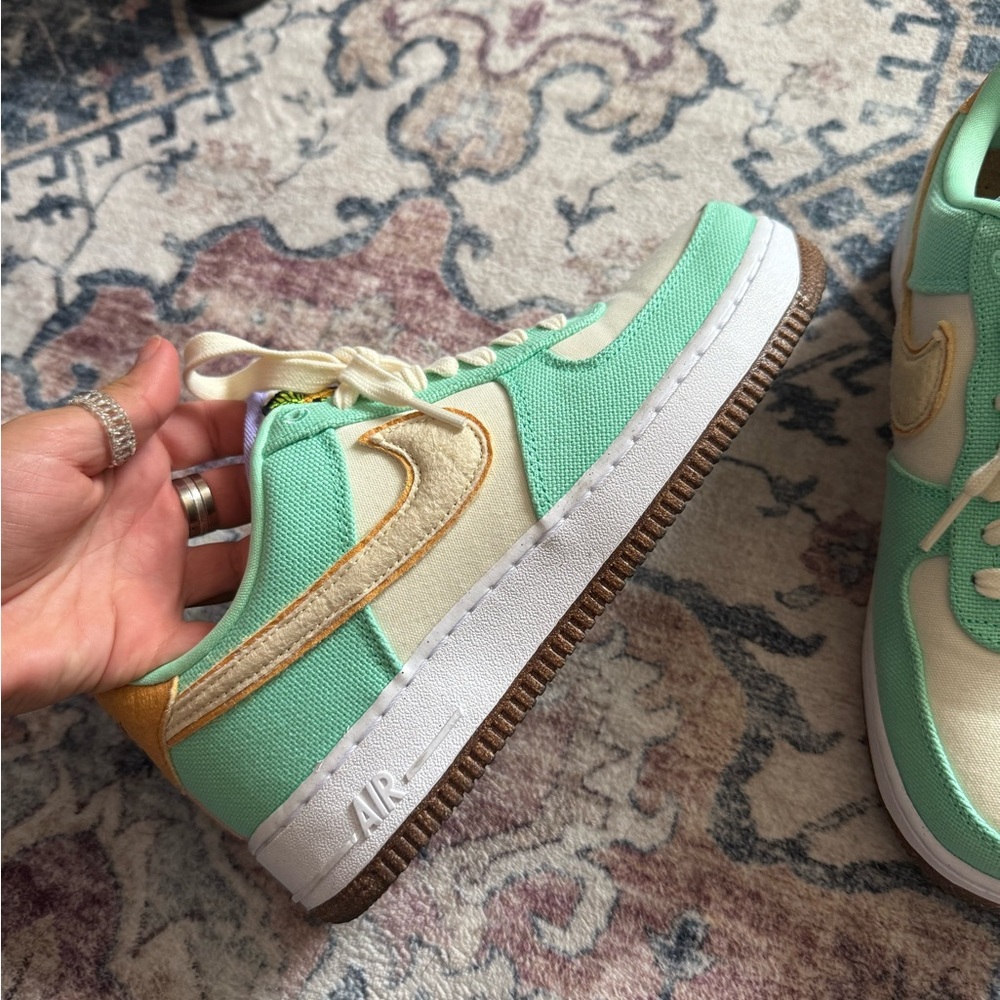 Nike AF1 07 LX HAPPY PINEAPPLE - Picture 3 of 5